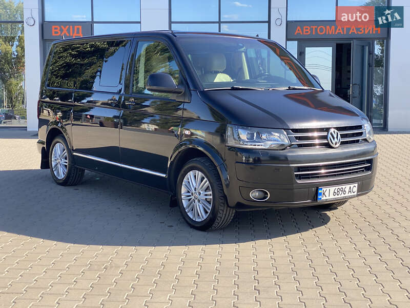 Минивэн Volkswagen Multivan 2014 в Киеве