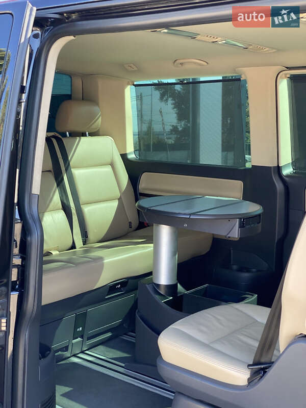 Минивэн Volkswagen Multivan 2014 в Киеве