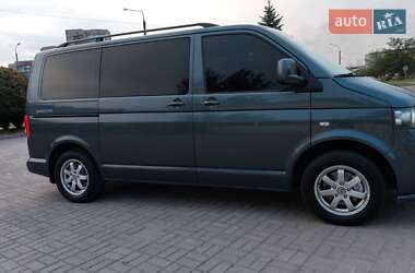 Минивэн Volkswagen Multivan 2006 в 