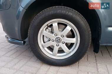 Минивэн Volkswagen Multivan 2006 в 