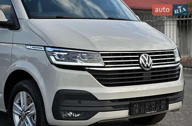 Мінівен Volkswagen Multivan 2020 в 