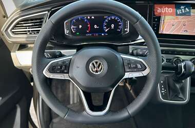 Минивэн Volkswagen Multivan 2020 в Киеве