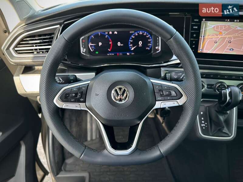 Минивэн Volkswagen Multivan 2020 в Киеве