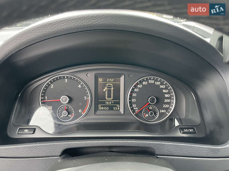 Минивэн Volkswagen Multivan 2009 в Львове