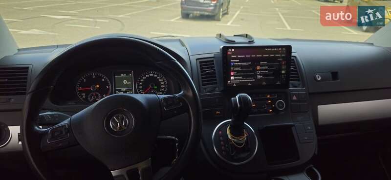 Минивэн Volkswagen Multivan 2013 в Киеве фото 5 Минивэн Volkswagen Multivan 2013 в Киеве