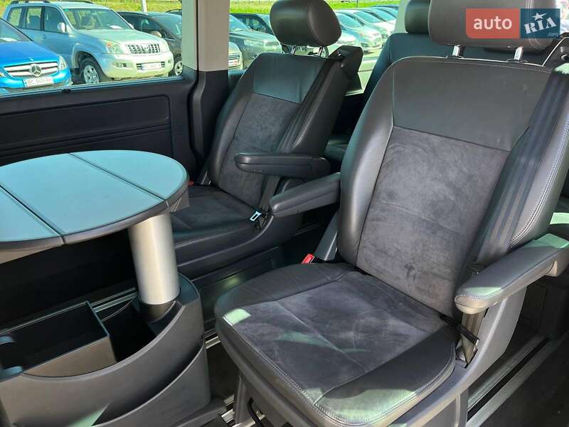 Минивэн Volkswagen Multivan 2012 в Львове фото 33 Минивэн Volkswagen Multivan 2012 в Львове