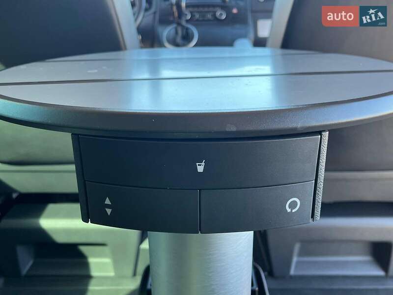 Минивэн Volkswagen Multivan 2012 в Львове фото 43 Минивэн Volkswagen Multivan 2012 в Львове