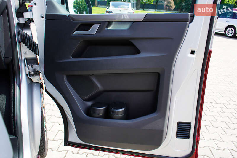 Мінівен Volkswagen Multivan 2020 в Житомирі