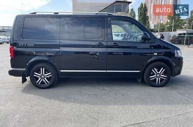 Минивэн Volkswagen Multivan 2012 в 