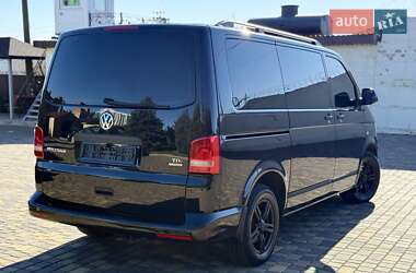Мінівен Volkswagen Multivan 2013 в 