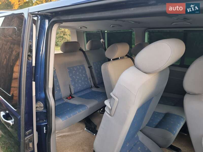 Минивэн Volkswagen Multivan 2005 в Болехове фото 14 Минивэн Volkswagen Multivan 2005 в Болехове