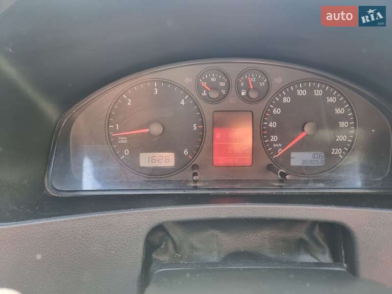 Минивэн Volkswagen Multivan 2005 в Болехове фото 27 Минивэн Volkswagen Multivan 2005 в Болехове