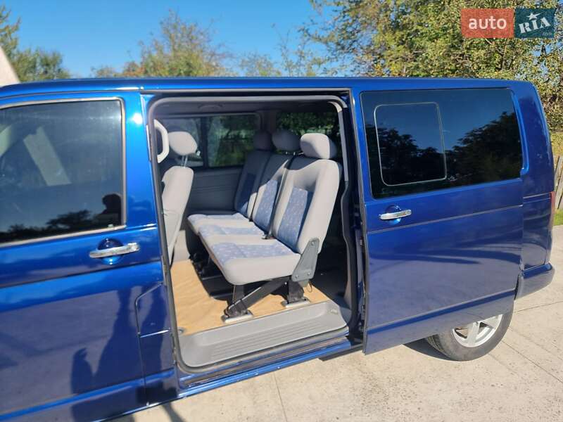 Минивэн Volkswagen Multivan 2005 в Болехове фото 37 Минивэн Volkswagen Multivan 2005 в Болехове