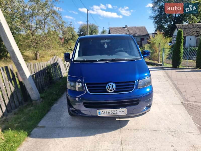 Минивэн Volkswagen Multivan 2005 в Болехове фото 10 Минивэн Volkswagen Multivan 2005 в Болехове