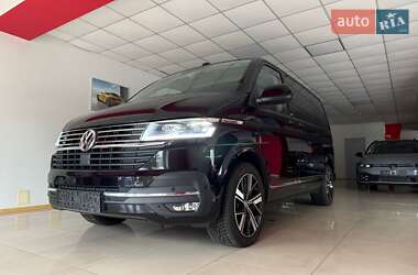Минивэн Volkswagen Multivan 2020 в 
