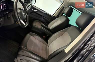 Минивэн Volkswagen Multivan 2020 в 