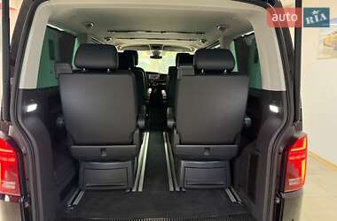 Минивэн Volkswagen Multivan 2020 в 