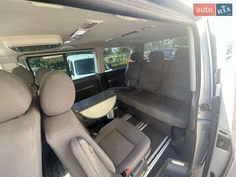 Мінівен Volkswagen Multivan 2003 в Києві