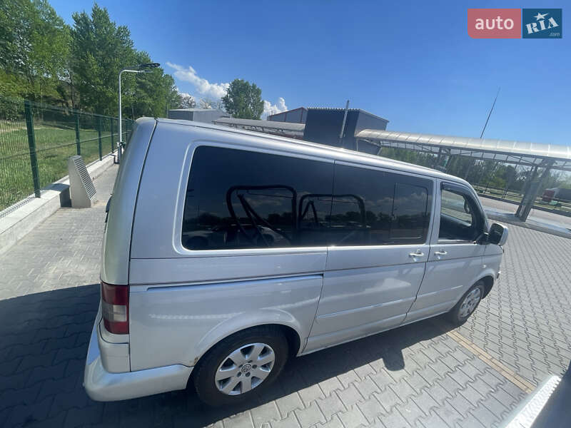 Мінівен Volkswagen Multivan 2003 в Києві