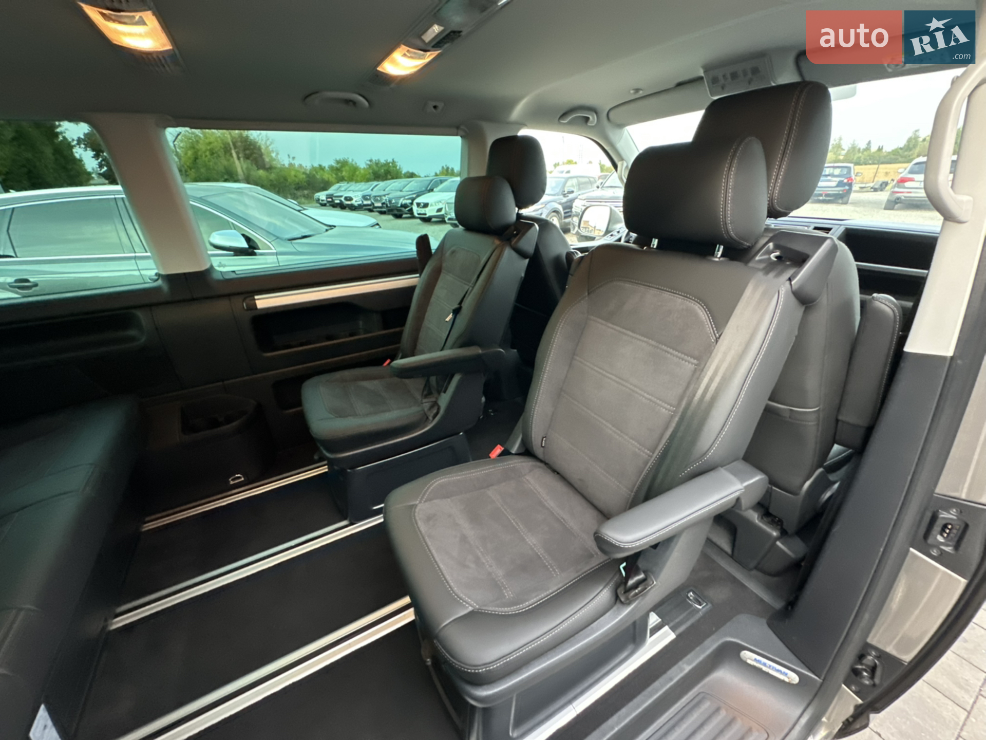 2019 Volkswagen Multivan - мініатюра 11