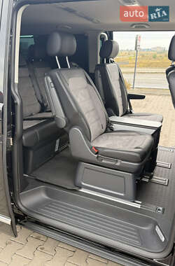 Минивэн Volkswagen Multivan 2020 в 