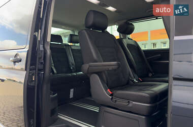 Минивэн Volkswagen Multivan 2019 в 