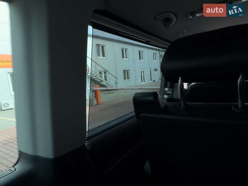 Мінівен Volkswagen Multivan 2019 в Мукачевому