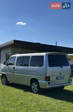 Минивэн Volkswagen Multivan 2001 в 