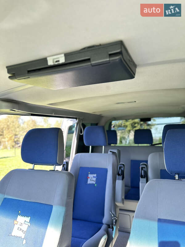 Минивэн Volkswagen Multivan 2001 в Ковеле