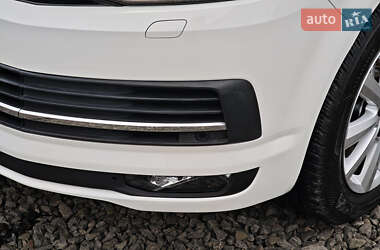 Мінівен Volkswagen Multivan 2019 в 