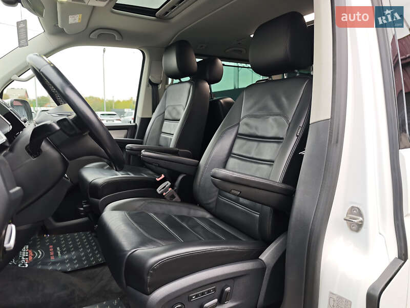 Минивэн Volkswagen Multivan 2019 в Луцке