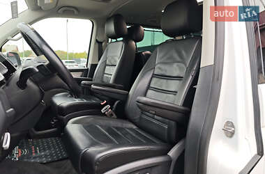 Мінівен Volkswagen Multivan 2019 в 