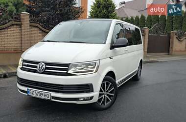 Мінівен Volkswagen Multivan 2017 в 