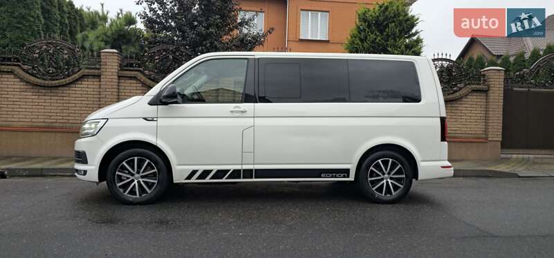 Минивэн Volkswagen Multivan 2017 в Хмельницком