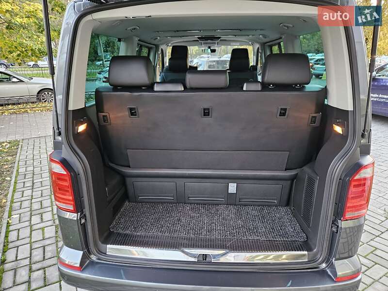 Минивэн Volkswagen Multivan 2015 в Киеве