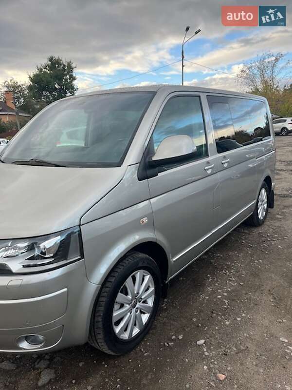Мінівен Volkswagen Multivan 2013 в Києві фото 3 Мінівен Volkswagen Multivan 2013 в Києві