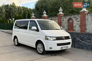 Volkswagen Multivan 2015 Volkswagen Multivan 2015