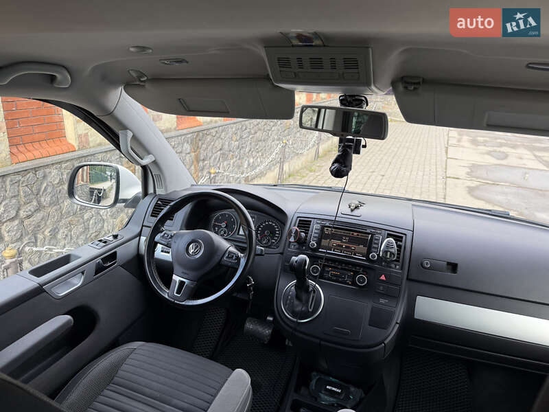 Минивэн Volkswagen Multivan 2015 в Красилове фото 3 Минивэн Volkswagen Multivan 2015 в Красилове