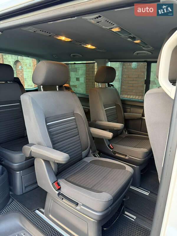 Минивэн Volkswagen Multivan 2015 в Красилове фото 36 Минивэн Volkswagen Multivan 2015 в Красилове