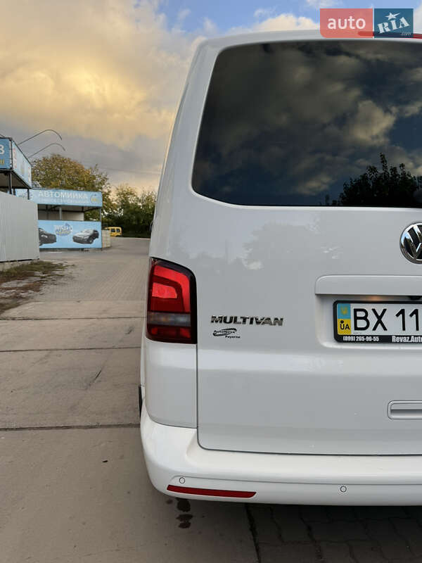 Минивэн Volkswagen Multivan 2015 в Красилове фото 81 Минивэн Volkswagen Multivan 2015 в Красилове