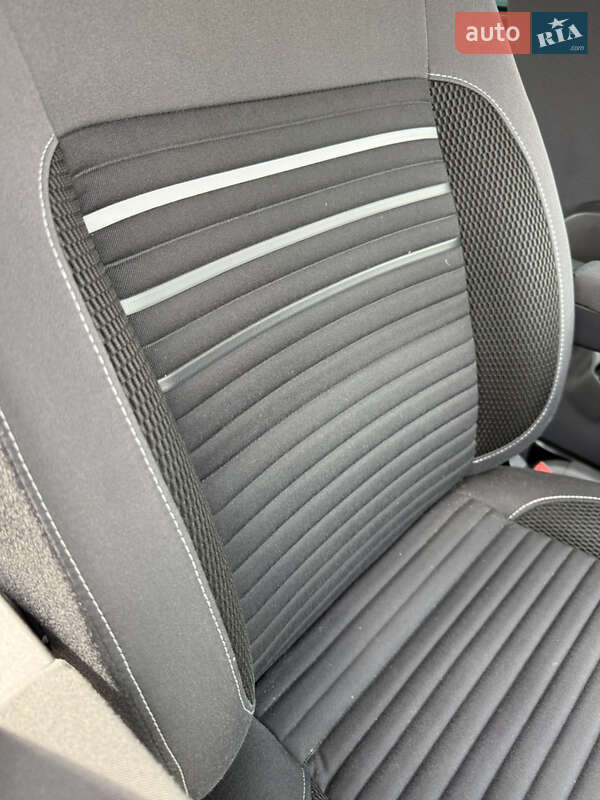 Минивэн Volkswagen Multivan 2015 в Красилове фото 99 Минивэн Volkswagen Multivan 2015 в Красилове
