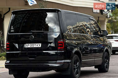Минивэн Volkswagen Multivan 2019 в 
