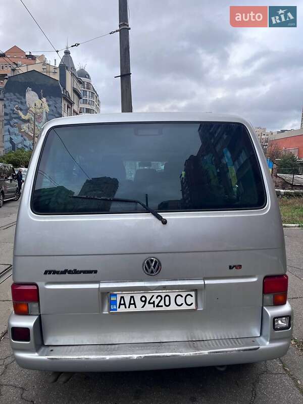 Мінівен Volkswagen Multivan 2001 в Києві