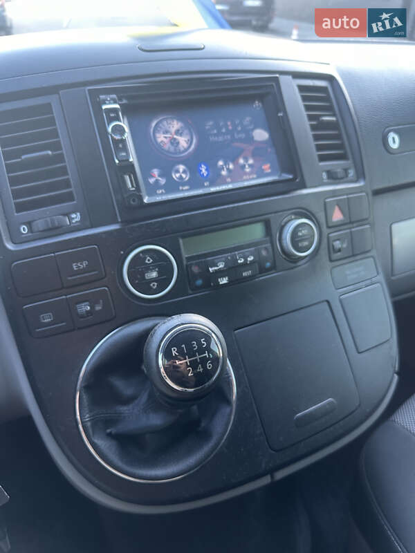 Мінівен Volkswagen Multivan 2005 в Тернополі