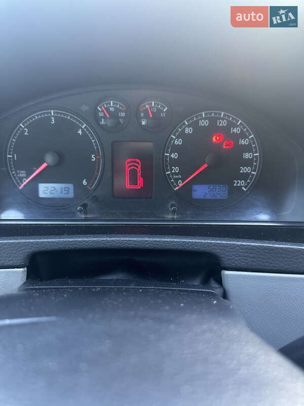 Мінівен Volkswagen Multivan 2005 в Тернополі