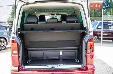 Минивэн Volkswagen Multivan 2020 в 