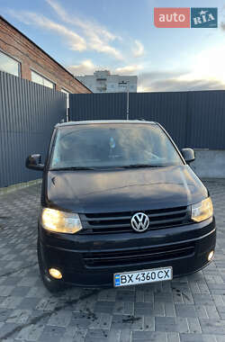 Мінівен Volkswagen Multivan 2011 в  фото 8 Мінівен Volkswagen Multivan 2011 в
