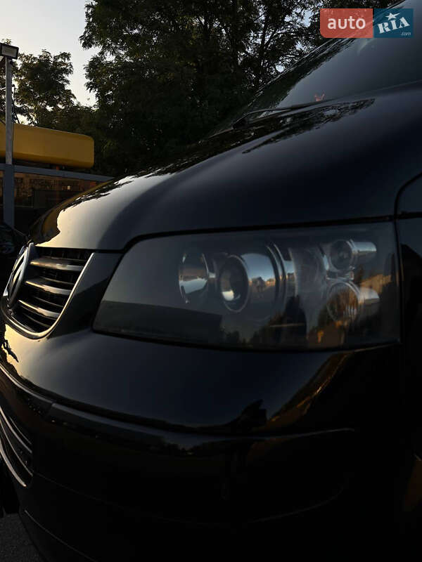 Мінівен Volkswagen Multivan 2009 в Харкові