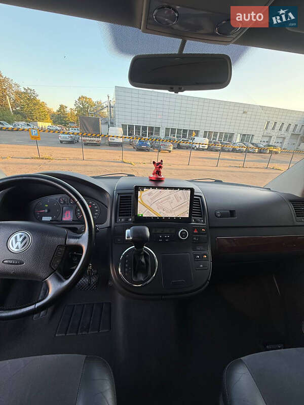 Мінівен Volkswagen Multivan 2009 в Харкові