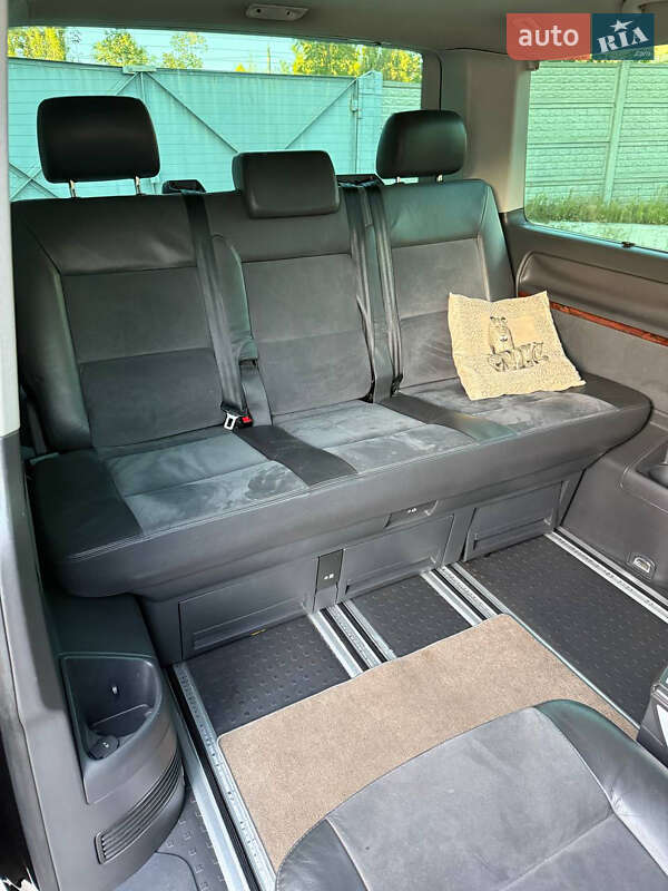Мінівен Volkswagen Multivan 2009 в Харкові